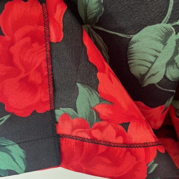 NWOT vintage Valentino Intimates two pajamas, nightshirt and pant Size SM - Picture 9 of 10